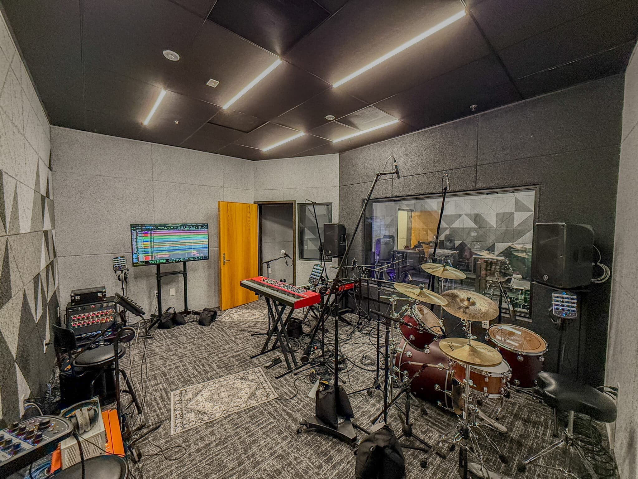 IMG_0994 - Recording Room wide show 2 at College of the Canyons